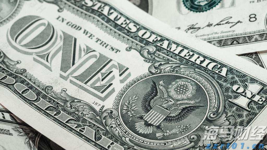 港珠澳大桥海关查获一起走私雪茄进境案